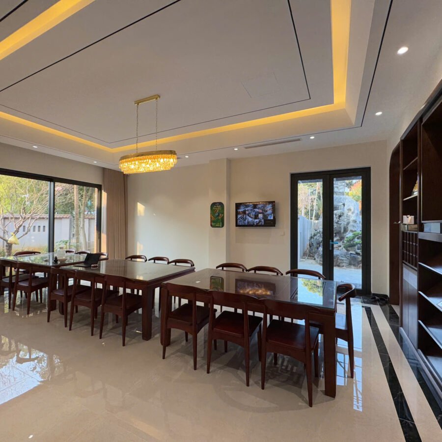 Ánh sáng tinh tế và hiện đại từ đèn trang trí Eglo và Mialuxy tại biệt thự Ninh Bình