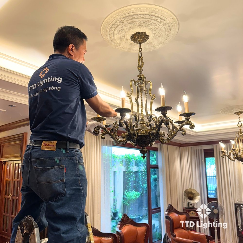 Mẹo chăm sóc đèn trang trí đúng cách - Đèn bền gấp đôi!