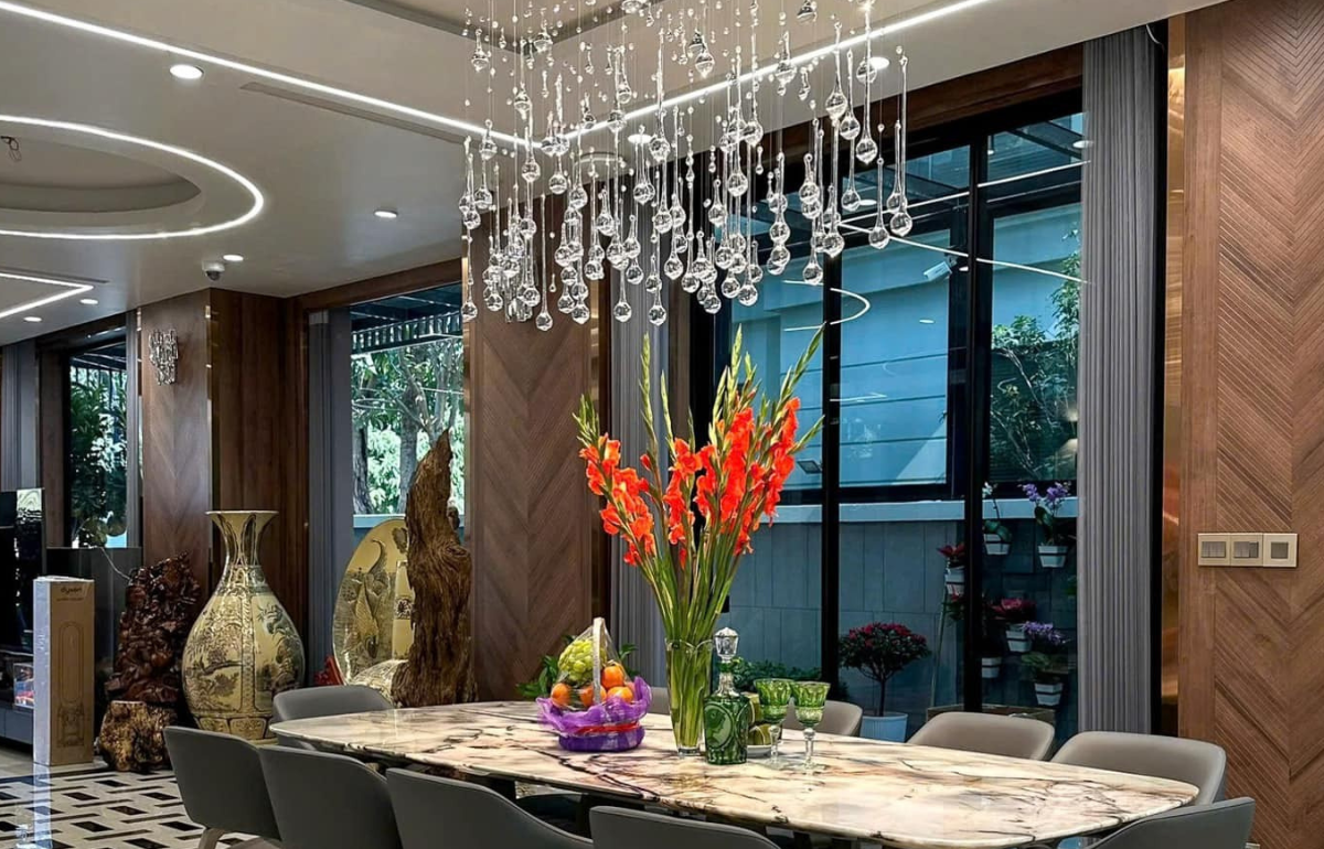 Dự án 24 Đèn thả bàn ăn Bespoke ''Sương Mai Gọi Nắng''