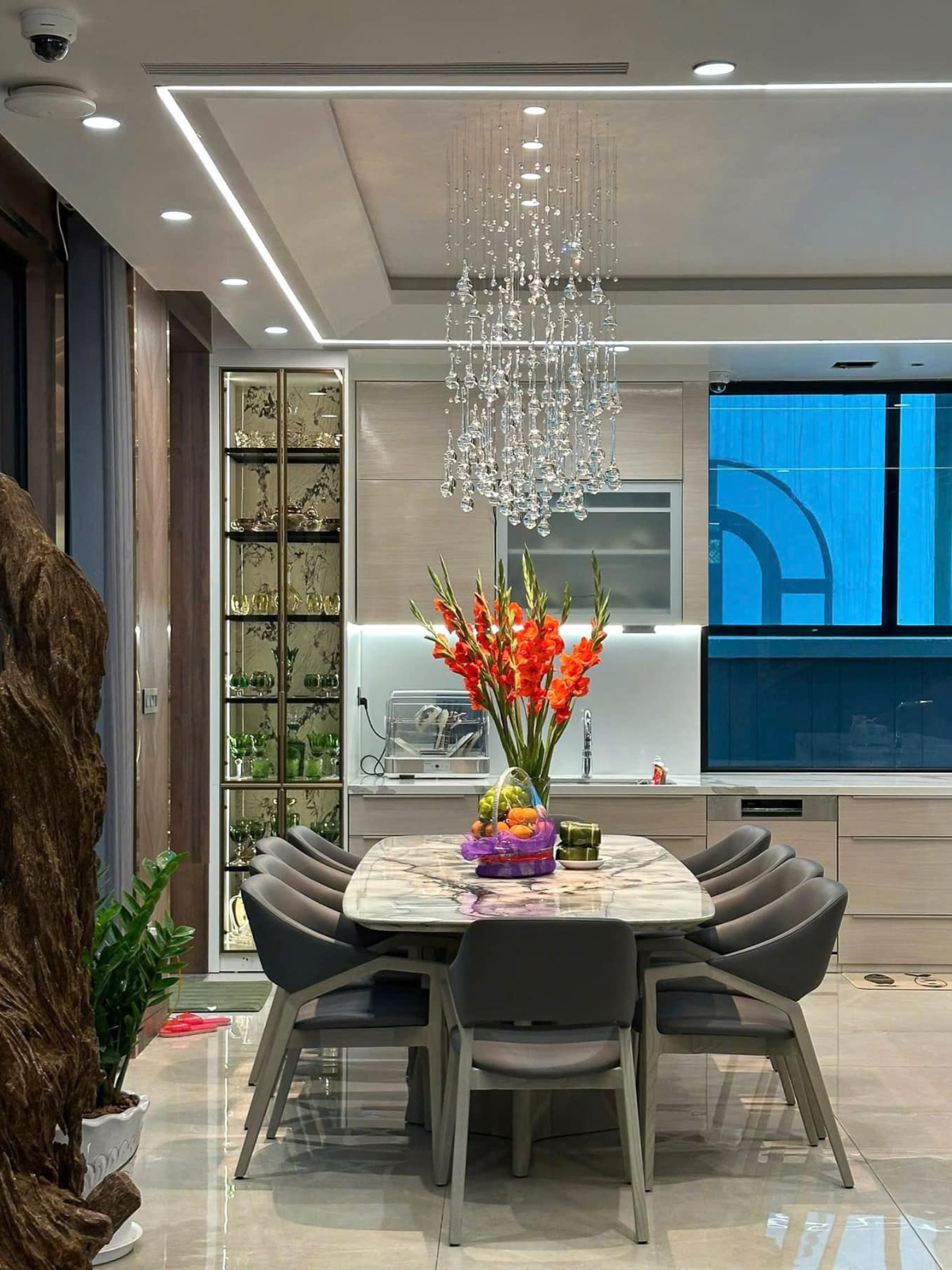 Đèn thả bàn ăn Bespoke ''Sương Mai Gọi Nắng''
