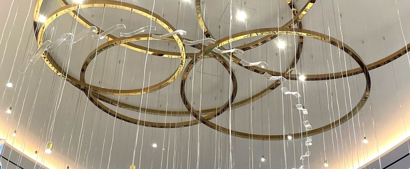 Dự án 18 Đèn Thả Thông Tầng Cao Cấp Tại Bệnh viện Trung Ương Quân Đội 108