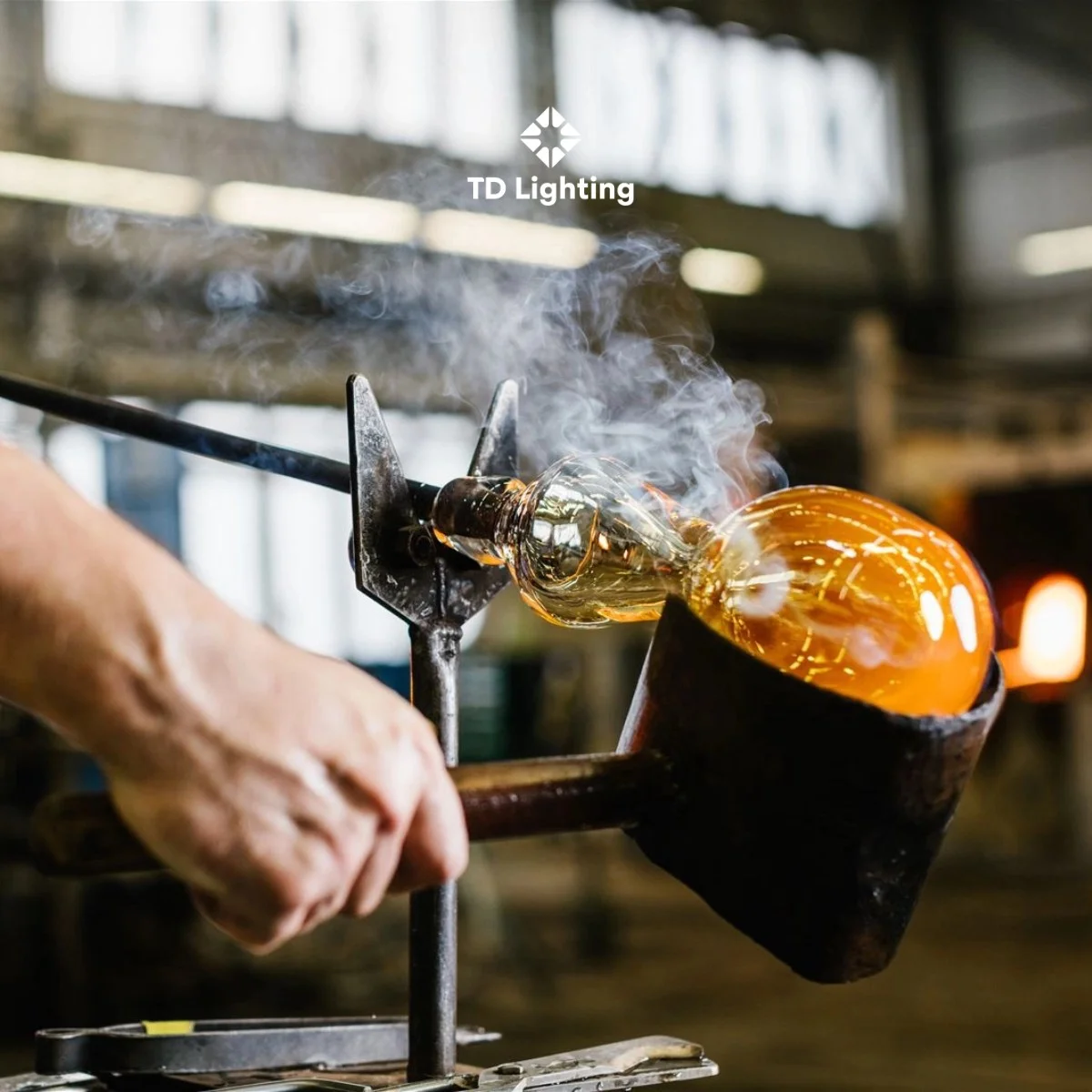 Pha Lê Bohemia - Di Sản 300 Năm Kể Chuyện Ánh Sáng Từ Châu Âu 4 Pha Lê Bohemia - Di Sản 300 Năm Kể Chuyện Ánh Sáng Từ Châu Âu