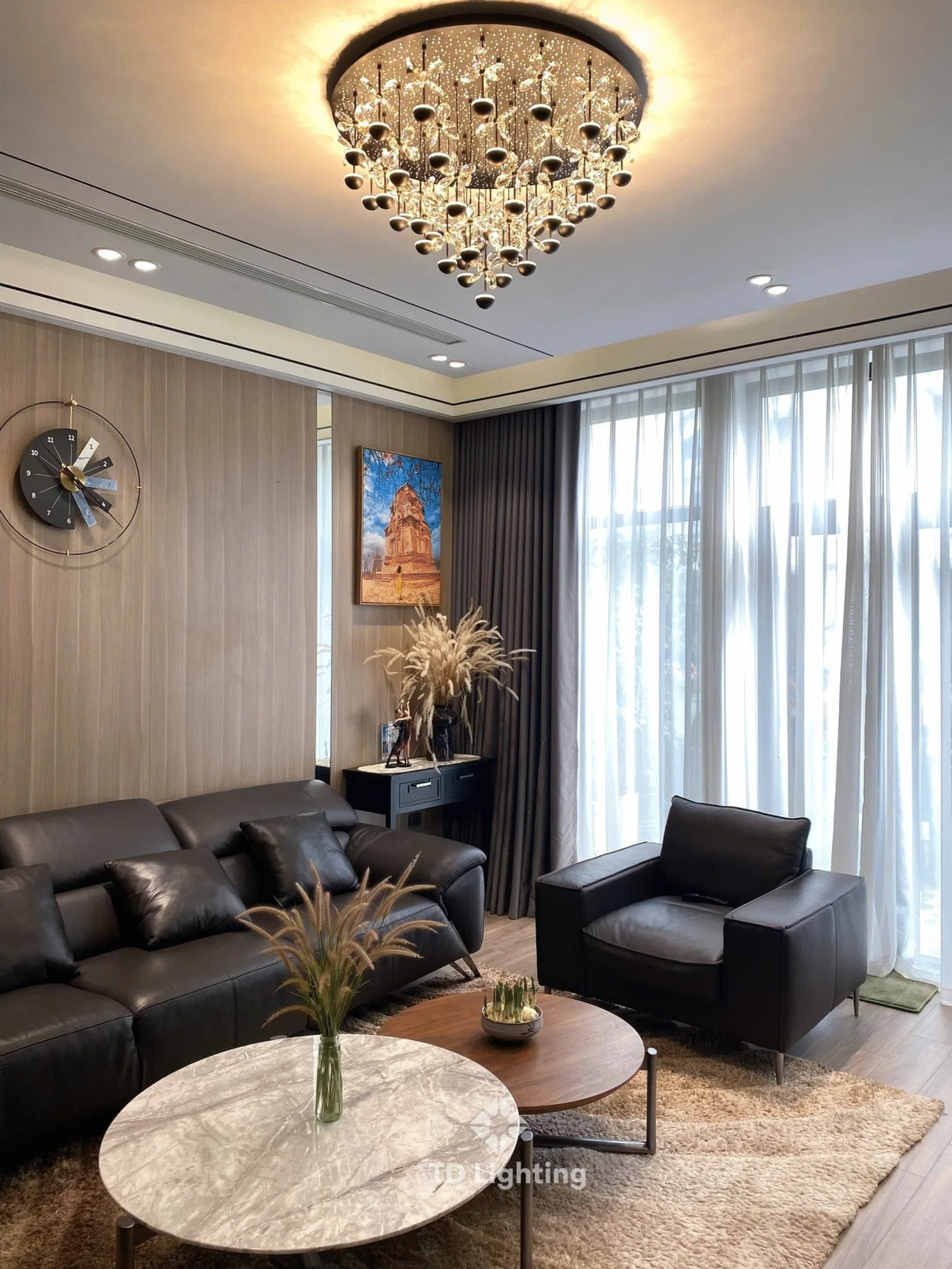 Khi Vẻ Đẹp Eglo Được Thắp Lên Từ Không Gian Hiện Đại