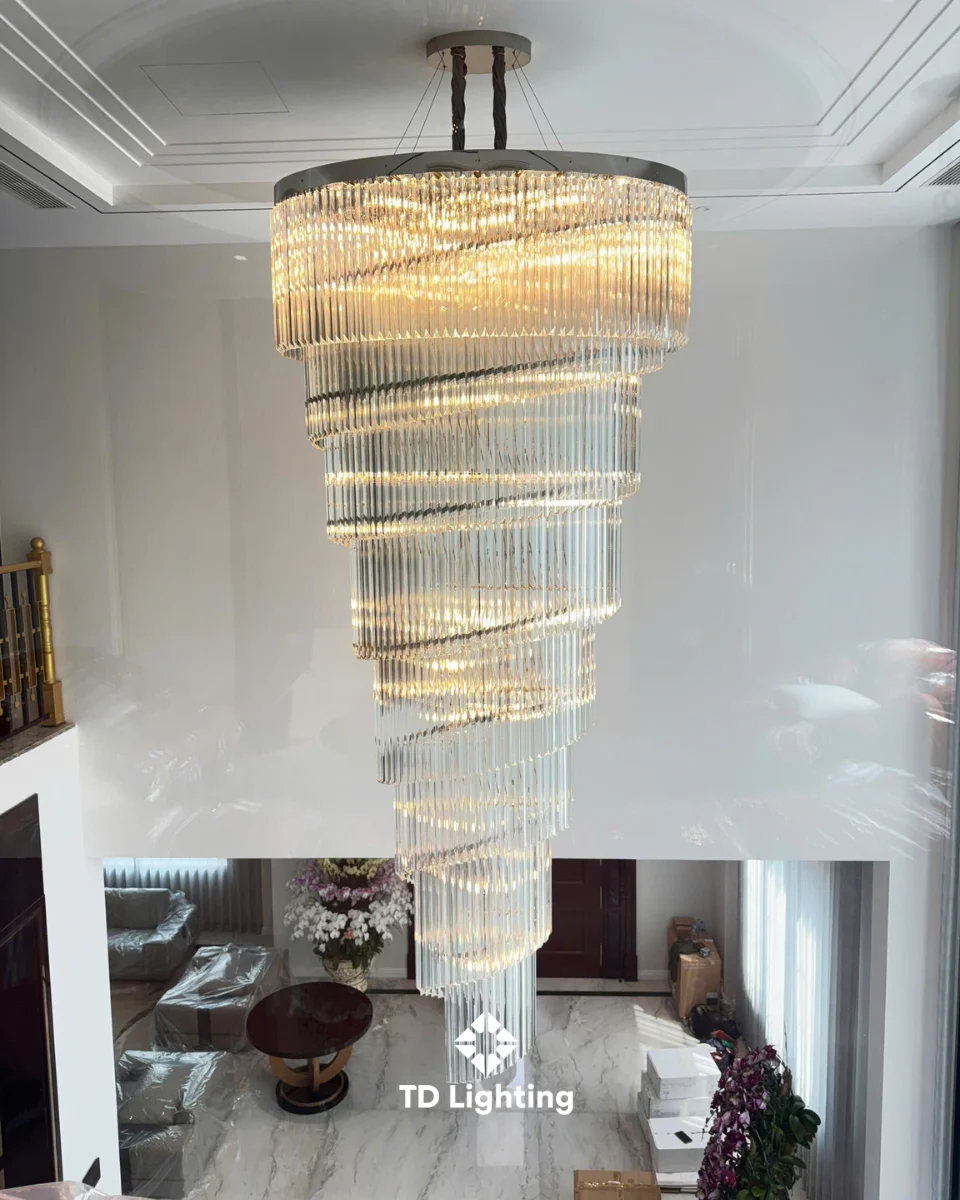 Đèn chùm pha lê thông tầng - kiến tạo không gian sống hiện đại