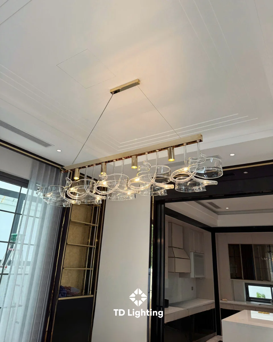 Đèn chùm pha lê thông tầng - kiến tạo không gian sống hiện đại