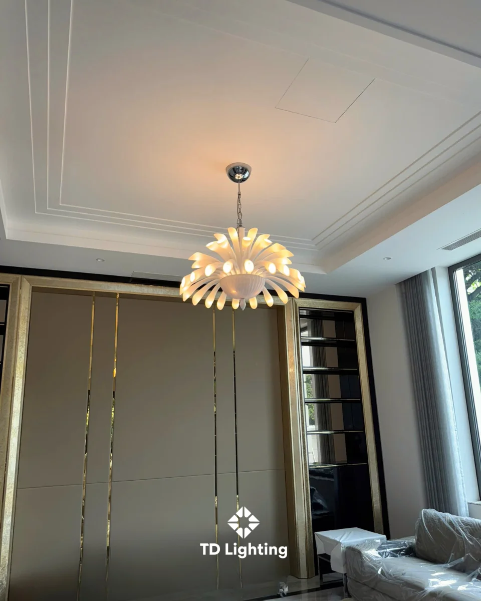 Đèn chùm pha lê thông tầng - kiến tạo không gian sống hiện đại