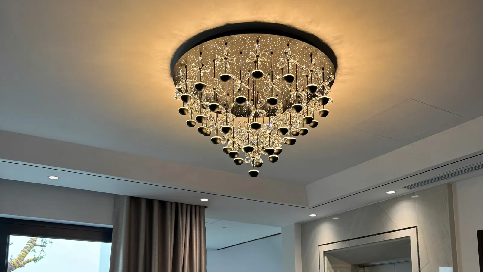 Điểm nhấn tinh tế cho không gian tân cổ điển