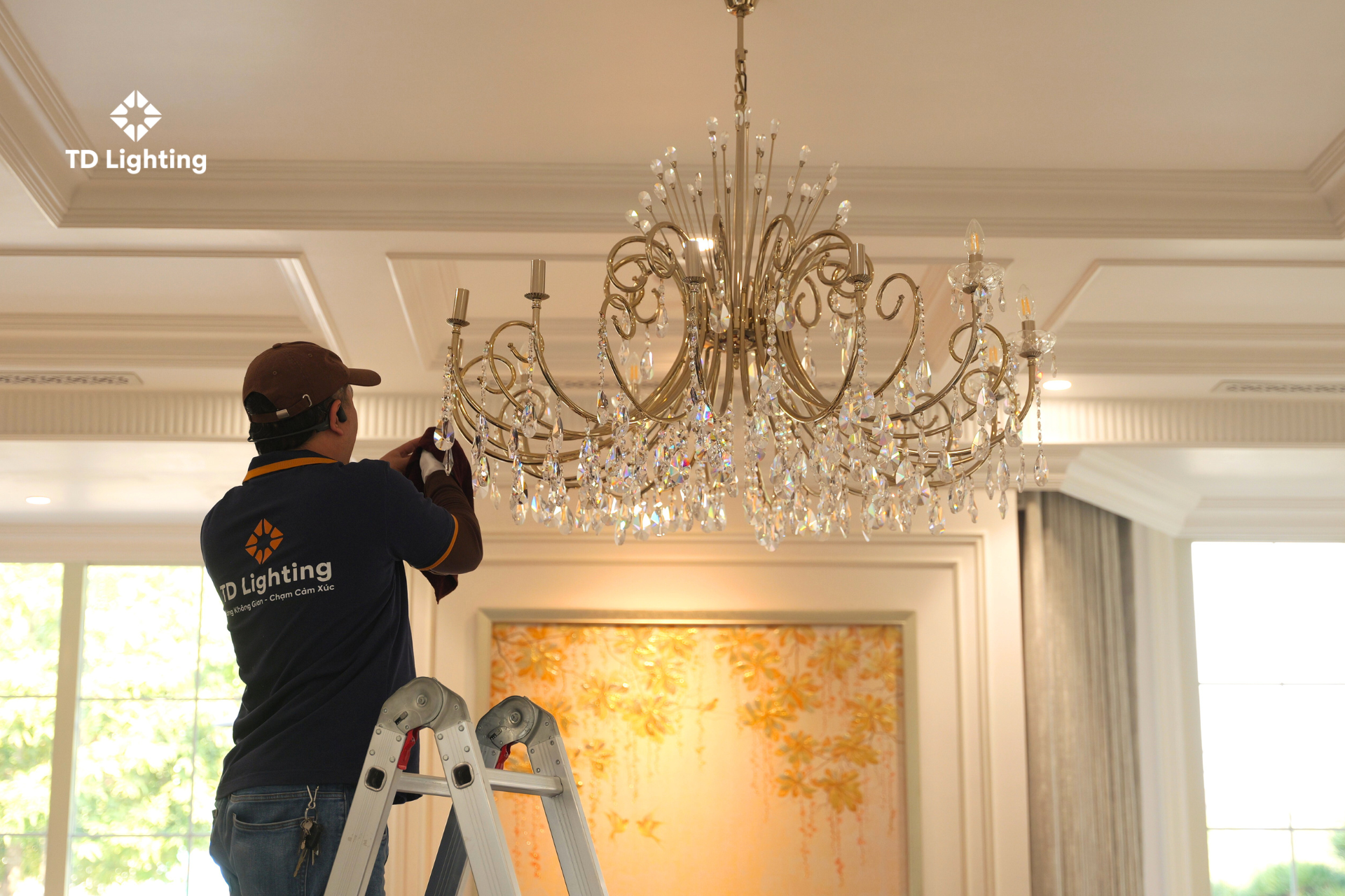 mẹo chăm sóc đèn trang trí đúng cách