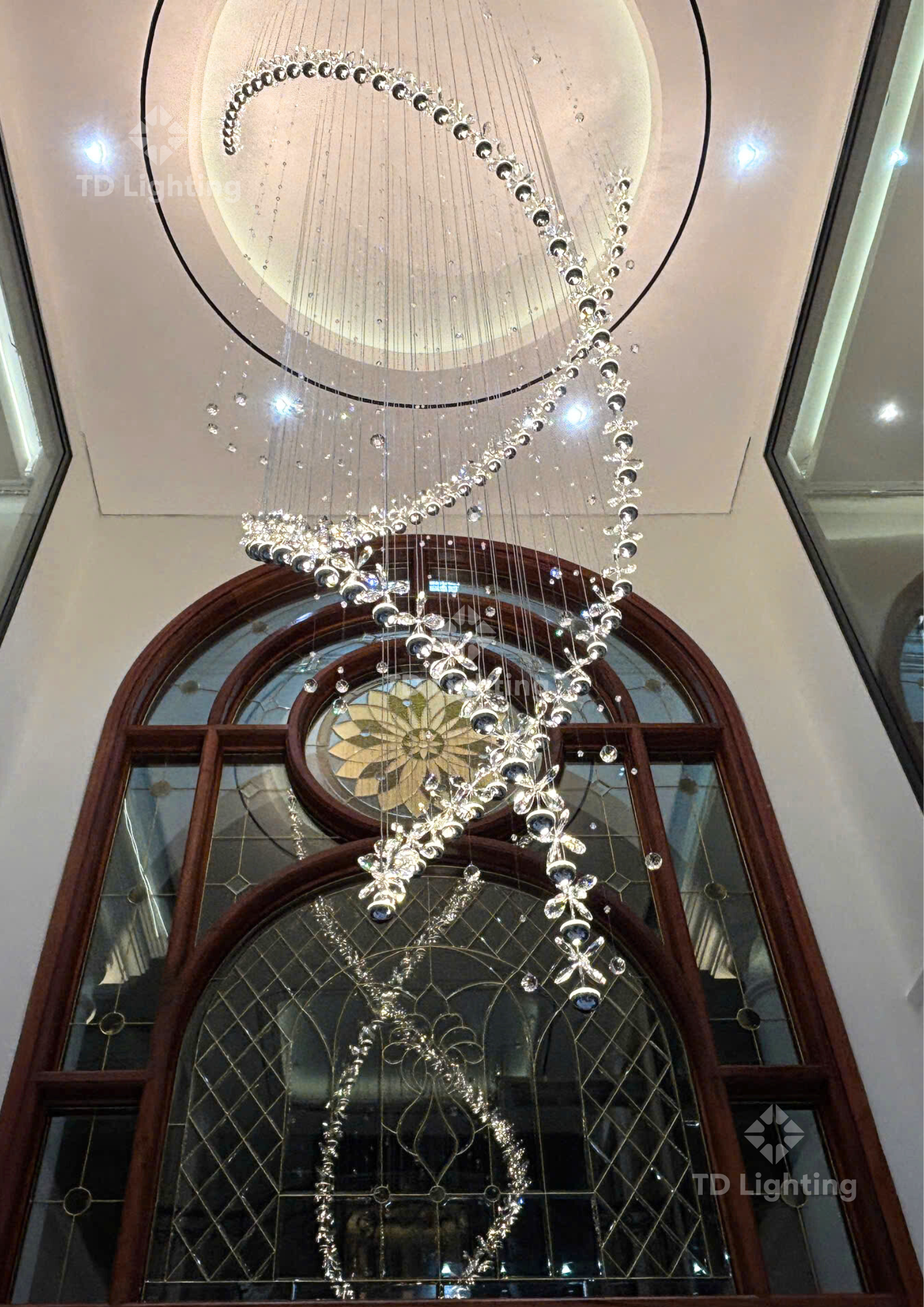 Đèn thả thiết kế phòng khách Hoa Mai – Dòng chảy mùa xuân trong không gian thông tầng 6 Thiet ke chua co ten 3