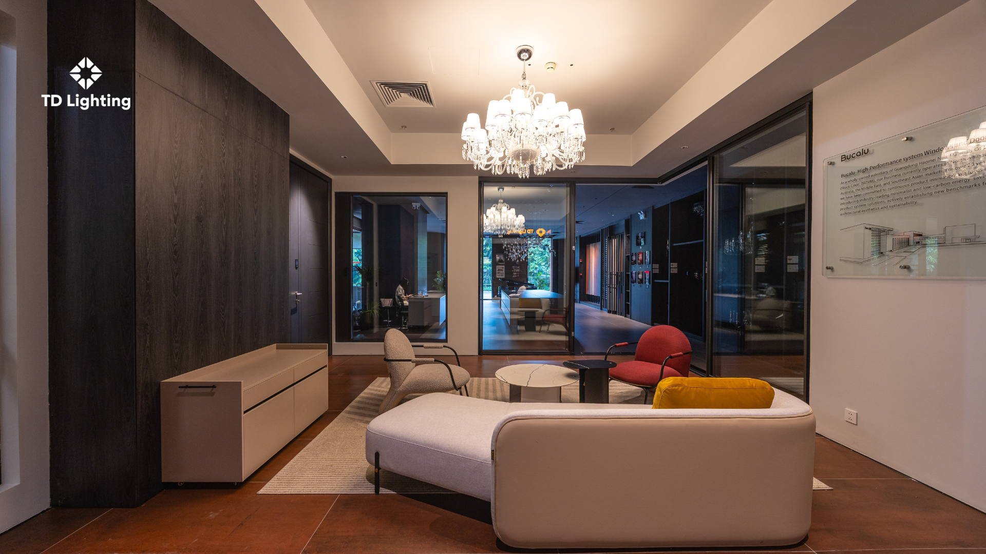 showroom td lighting vincom royal city