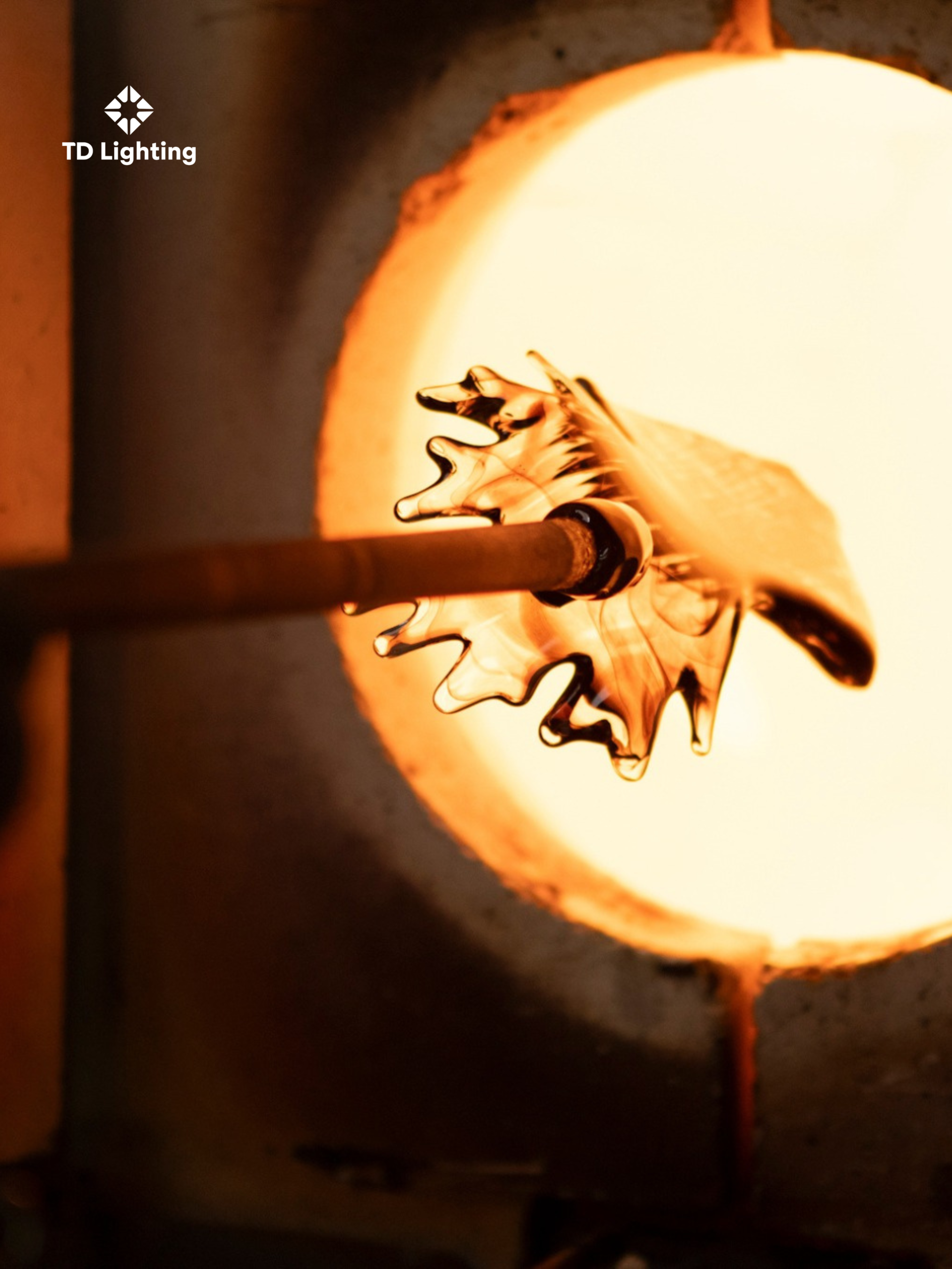 Từ Bản Vẽ Thiết Kế Đèn Bespoke Đến Khi Ánh Sáng Rực Rỡ Trong Không Gian Của Bạn