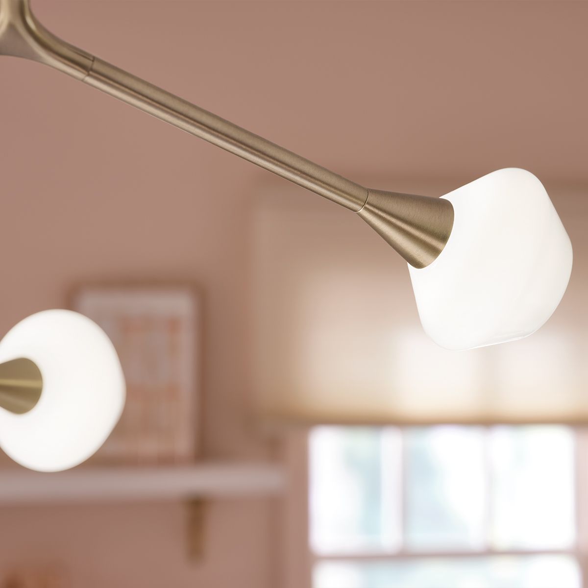 Đèn chùm cho từng phong cách nội thất: Classic, Tân cổ điển hay Modern Luxury? 3 Đèn chùm cho từng phong cách nội thất: Classic, Tân cổ điển hay Modern Luxury?