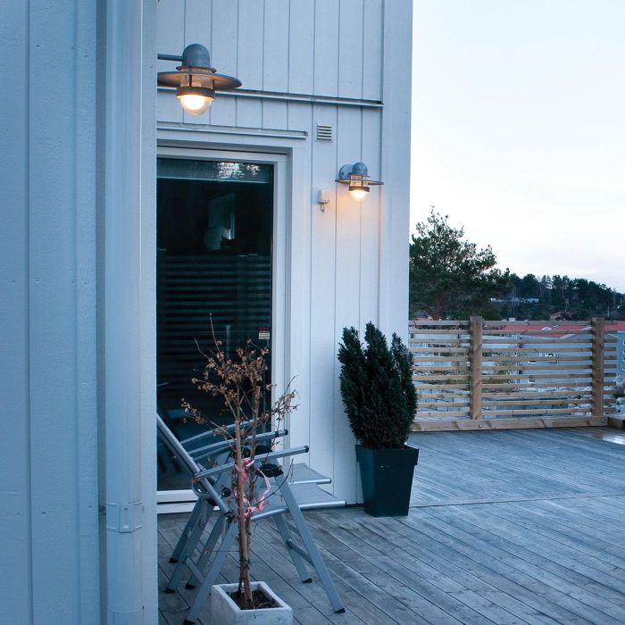 Tiêu chuẩn đèn ngoại thất Elstead - Những thông tin cần kiểm tra trước khi lựa chọn 11 bergen gal c insitu1